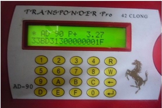 Exhibición del software de la llave del transpondor AD90